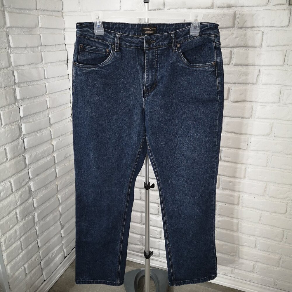 Johnnies jeans Authentic Denim Men's Size 36/31 Medium Wash Straight Leg Jeans